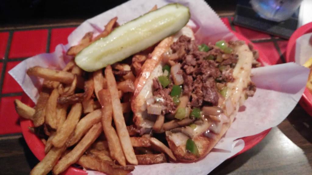 Sports & Spirits | restaurant | 2042 Eakin Rd, Columbus, OH 43223, USA | 6142729020 OR +1 614-272-9020