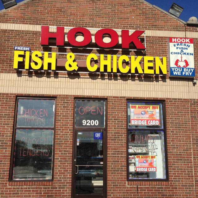 Hook Fresh Fish & Chicken | restaurant | 9200 Dexter Ave, Detroit, MI 48206, USA | 3138977445 OR +1 313-897-7445