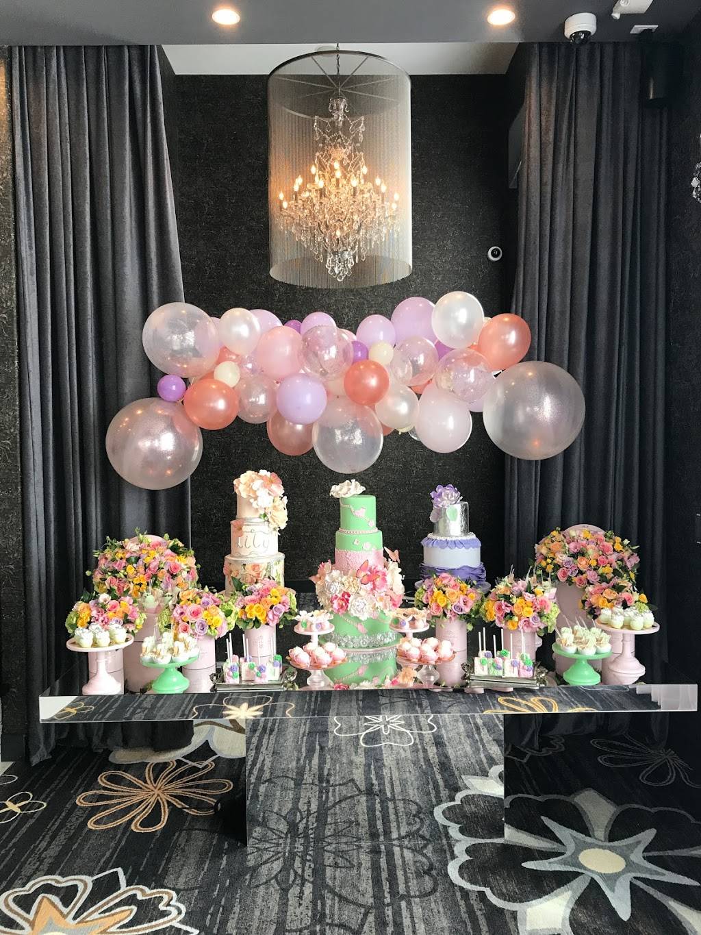 Veranda Restaurant | restaurant | 141 Artsakh Ave, Glendale, CA 91205, USA | 8185071900 OR +1 818-507-1900