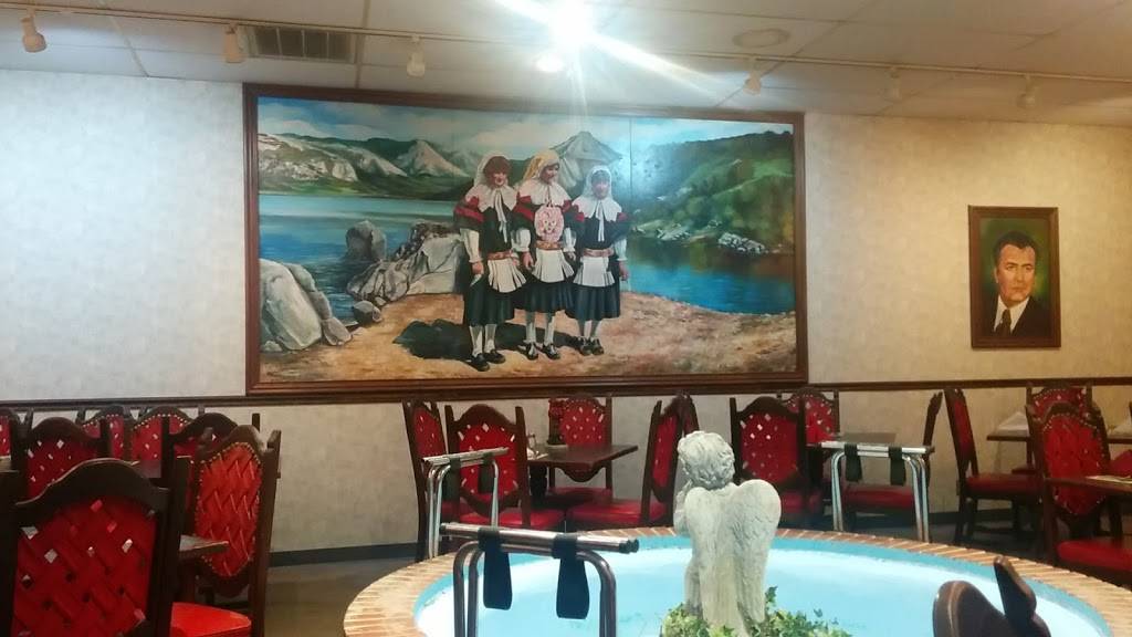 Martinos Italian Villa | restaurant | 1929 N Washington St, Kokomo, IN 46901, USA | 7654579181 OR +1 765-457-9181