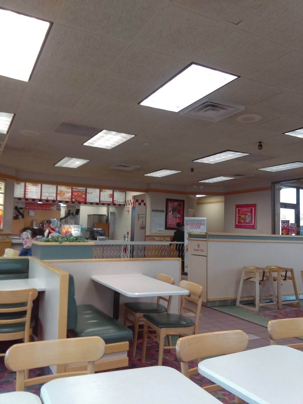Wendys | restaurant | 929 W Columbia Ave, Battle Creek, MI 49015, USA | 2699644912 OR +1 269-964-4912