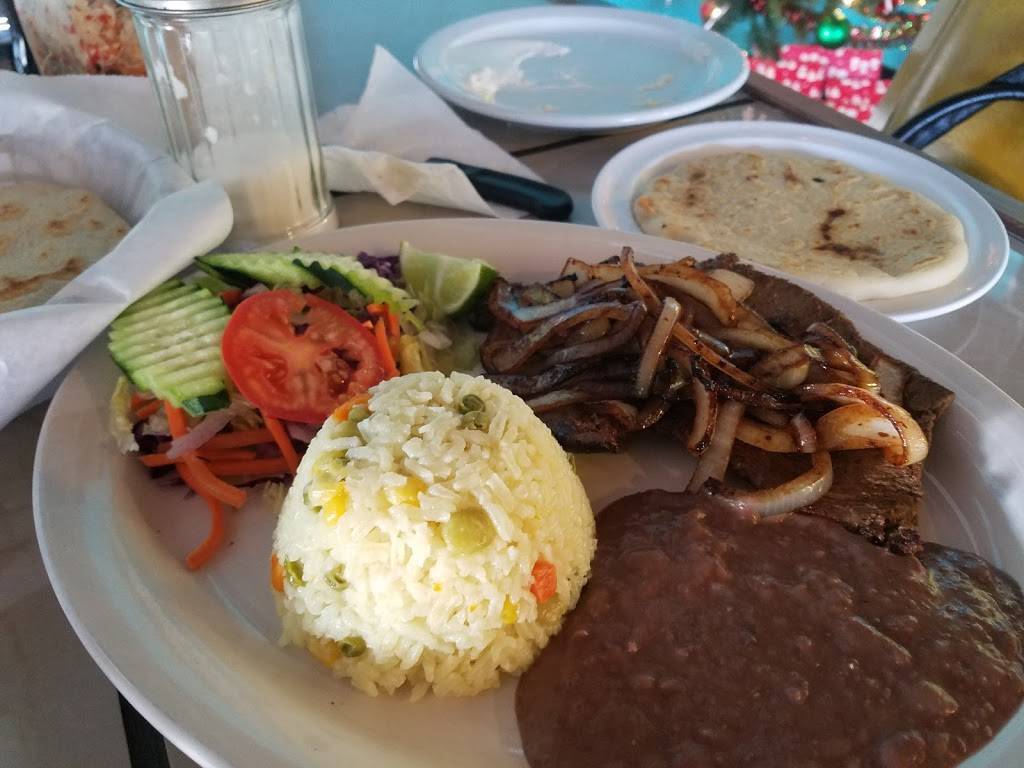 El Majahual Authentic Salvadorean Food | restaurant | 3301 SW 29th St, Oklahoma City, OK 73119, USA | 4056022661 OR +1 405-602-2661