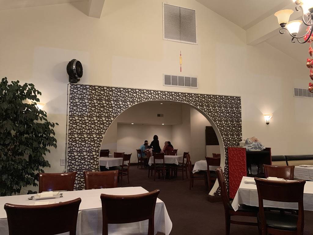 Shangri La China Bistro Restaurant | restaurant | 1300 McHenry Ave, Modesto, CA 95350, USA | 2095297968 OR +1 209-529-7968