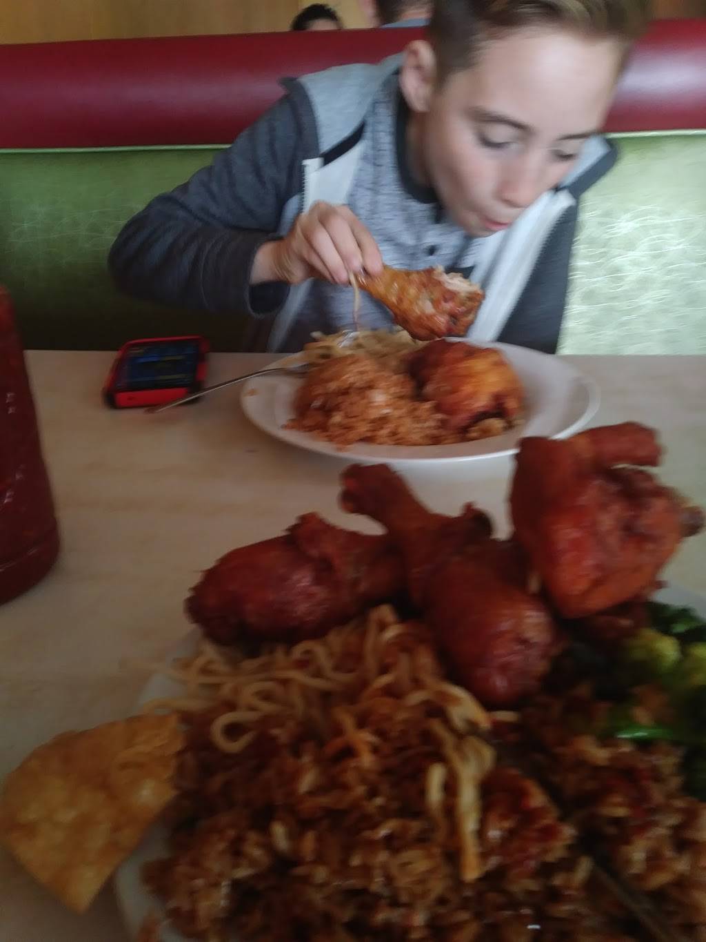 Suns Garden | restaurant | 721 E Charter Way, Stockton, CA 95206, USA | 2094630751 OR +1 209-463-0751