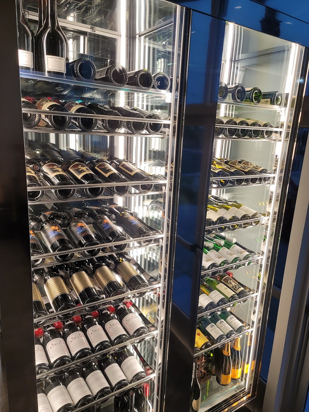 Chinglish Cantonese Wine Bar | night club | 8704 W Charleston Blvd Ste 101, Las Vegas, NV 89117, USA | 7029352088 OR +1 702-935-2088