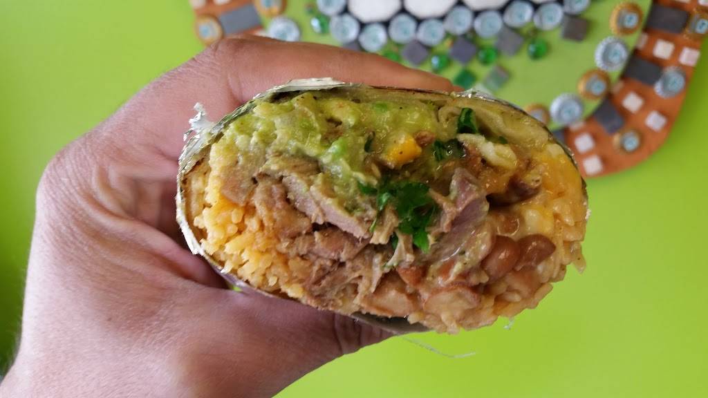 Don Wong Burritos & Tacos | restaurant | 4025 Dorchester Rd #4A, Niagara Falls, ON L2E 6N1, Canada | 2892965997 OR +1 289-296-5997