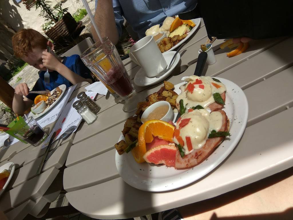 Dame Tartine | restaurant | 255 Boulevard Sainte-Rose, Laval, QC H7L 1M1, Canada | 4509373304 OR +1 450-937-3304