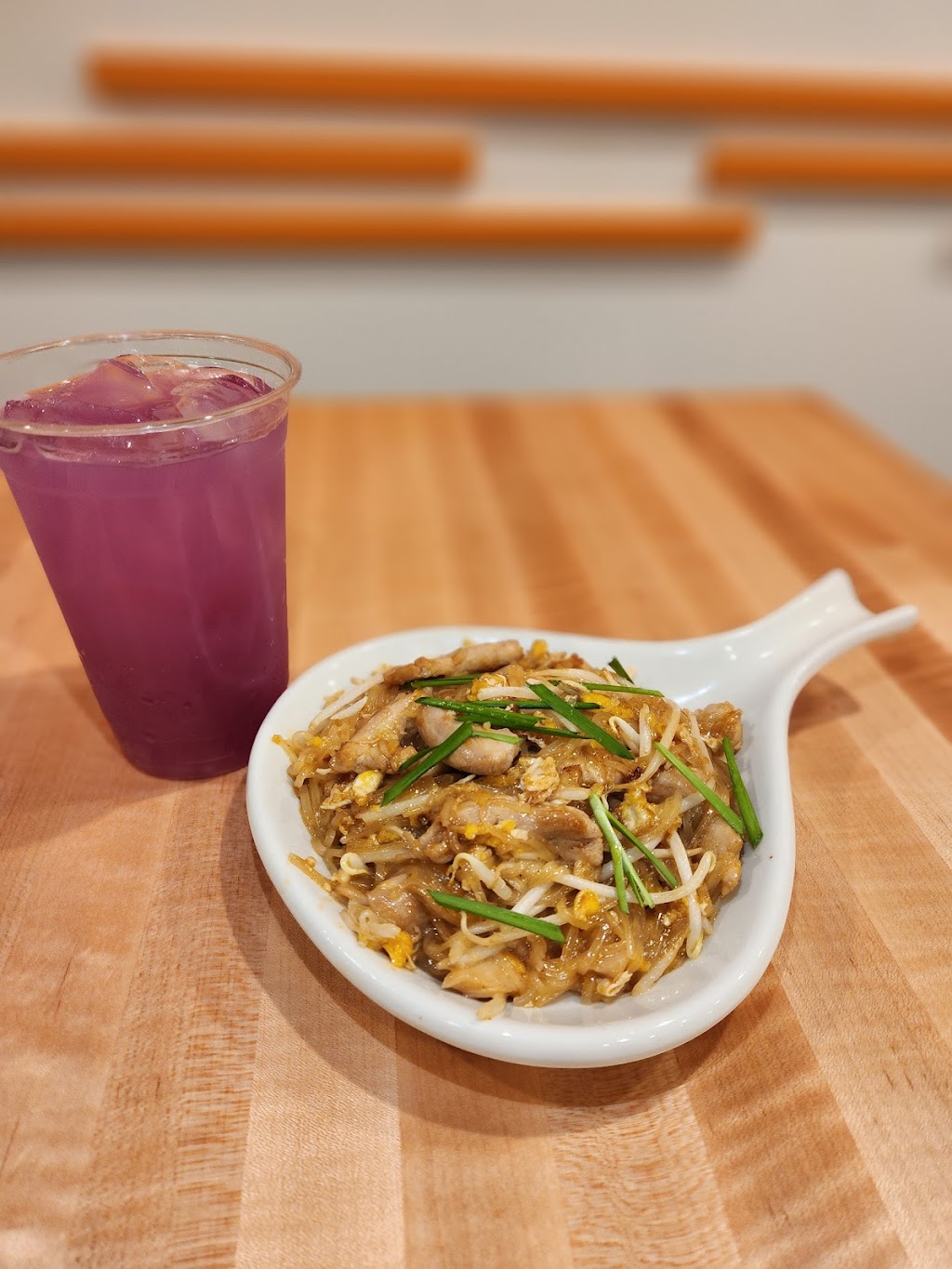 Luck Gai Cafe | restaurant | 3440 E Orangethorpe Ave, Anaheim, CA 92806, USA | 7149837656 OR +1 714-983-7656