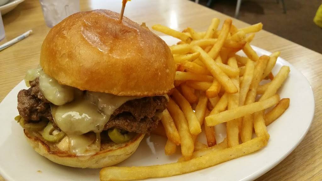 Murphys Family Restaurant | restaurant | 4963 Lake Michigan Dr, Allendale, MI 49401, USA | 6168951744 OR +1 616-895-1744