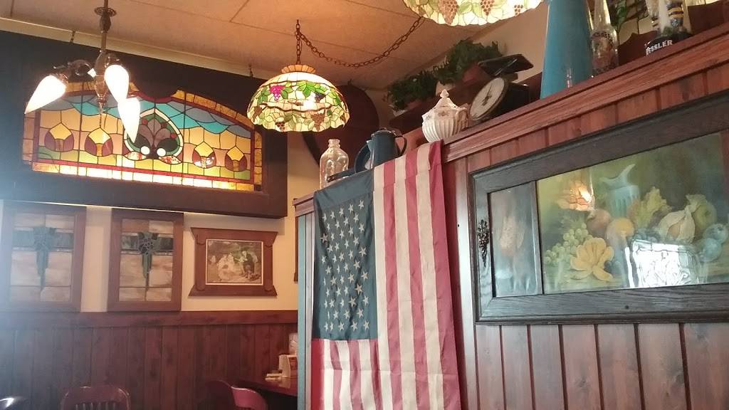 Levis Food & Spirits | restaurant | 5800 Brockway Rd, Saginaw, MI 48638, USA | 9897936670 OR +1 989-793-6670