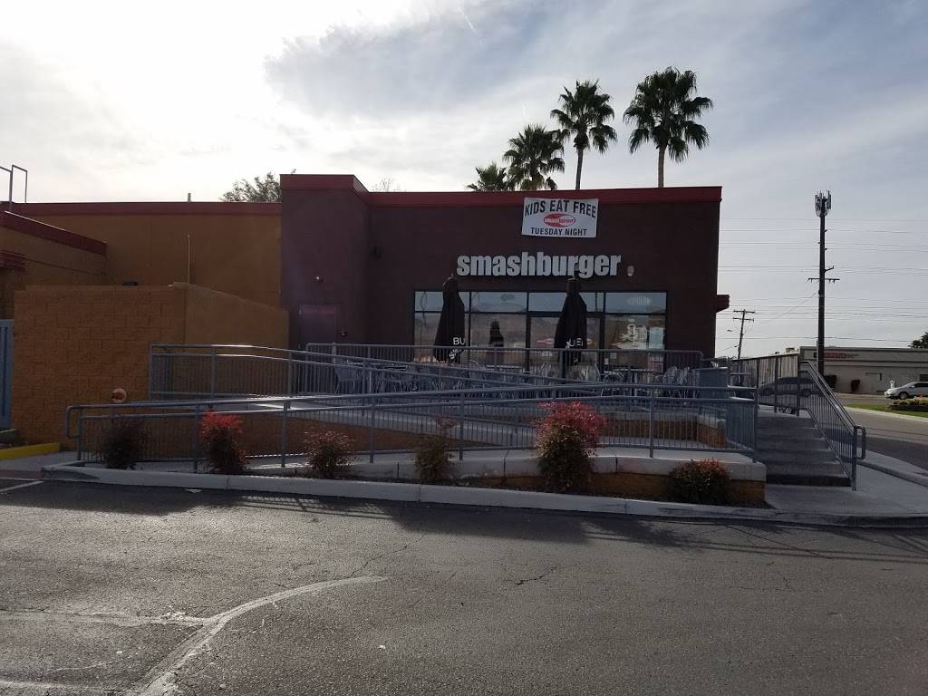 Smashburger | Delivery & Takeout Available | restaurant | 4821 E Grant Rd Suite D, Tucson, AZ 85712, USA | 5206240122 OR +1 520-624-0122