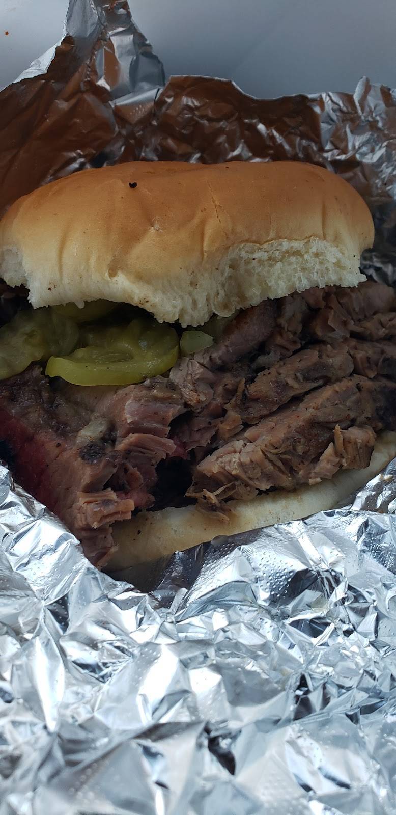 R&S Barbecue | restaurant | 1101 Richland Dr, Waco, TX 76710, USA | 2544249500 OR +1 254-424-9500