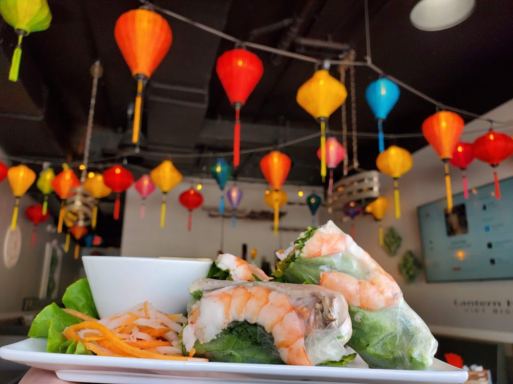 Lantern House | restaurant | 1067 W Broad St, Falls Church, VA 22046, USA | 7032682878 OR +1 703-268-2878
