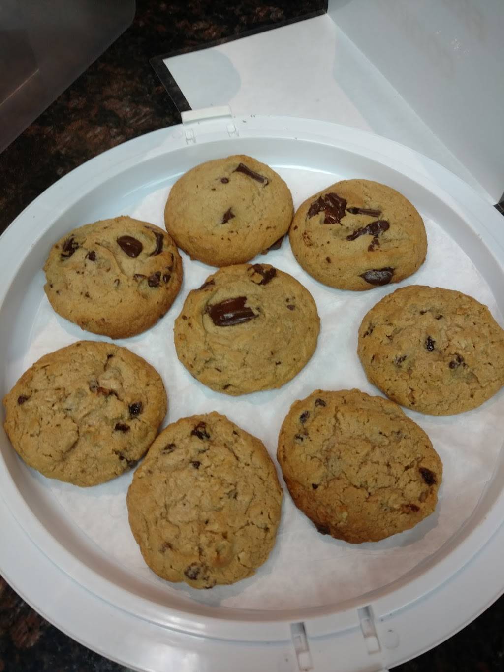 Hot Dog Stop | restaurant | 1392 US-130, Windsor, NJ 08561, USA | 6093017585 OR +1 609-301-7585