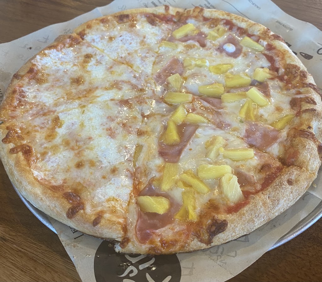 Firo Fire Kissed Pizza | restaurant | 3410 Maplewood Ave, Wichita Falls, TX 76308, USA | 9402343476 OR +1 940-234-3476