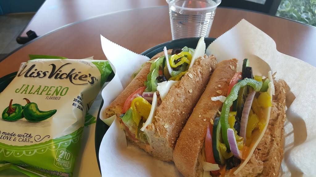Subway Restaurants | restaurant | 38709 Tierra Subida Ave #300, Palmdale, CA 93551, USA | 6615750148 OR +1 661-575-0148