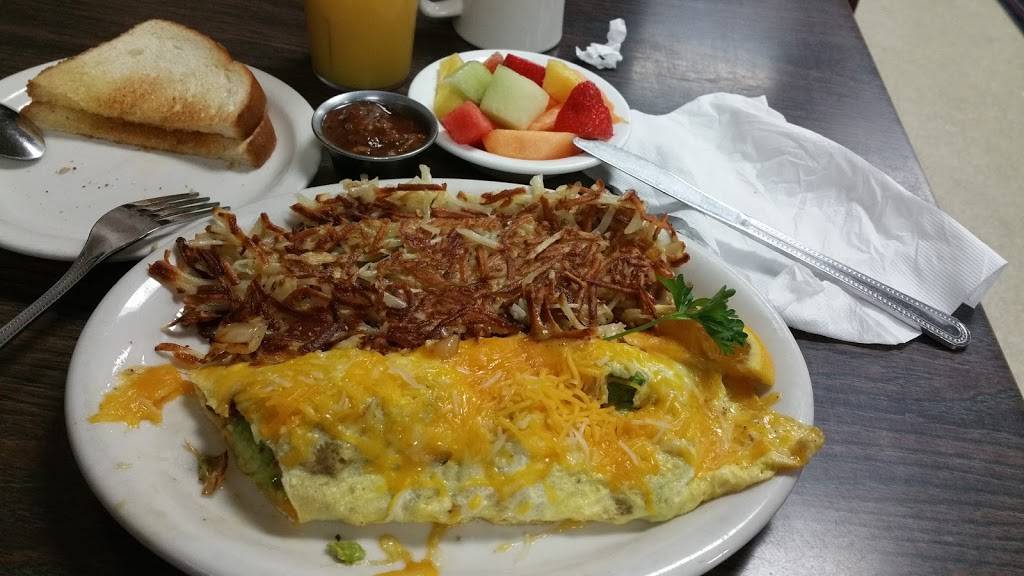 BGs Cafe | restaurant | 428 S A St, Oxnard, CA 93030, USA | 8054870700 OR +1 805-487-0700