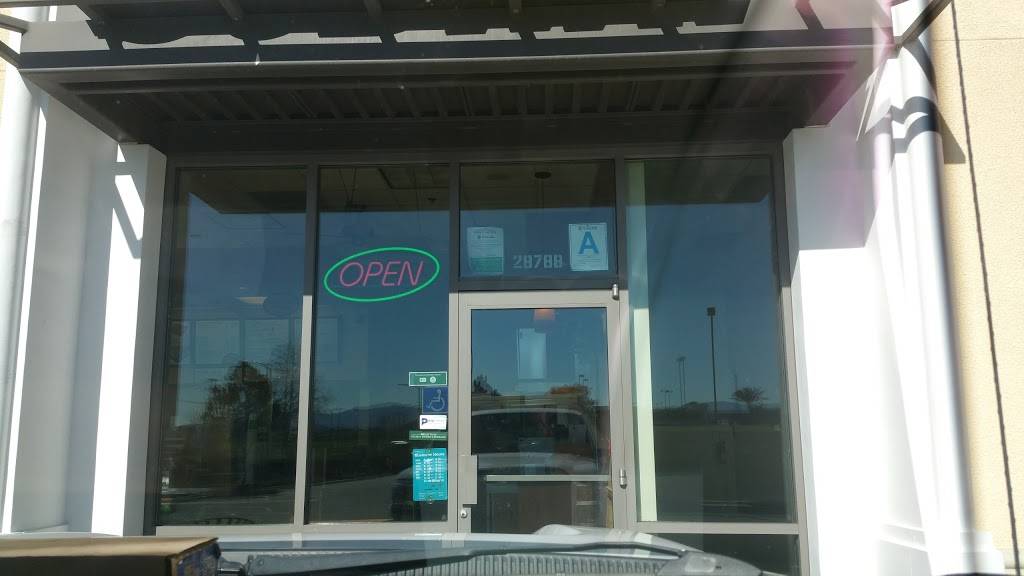 Subway Restaurants | restaurant | 28788 The Old Rd, Valencia, CA 91355, USA | 6617750400 OR +1 661-775-0400