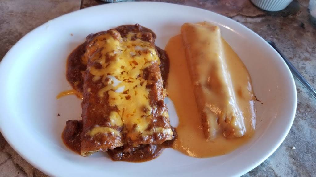 Pulidos | restaurant | 1029 N Saginaw Blvd, Saginaw, TX 76179, USA | 8178479517 OR +1 817-847-9517