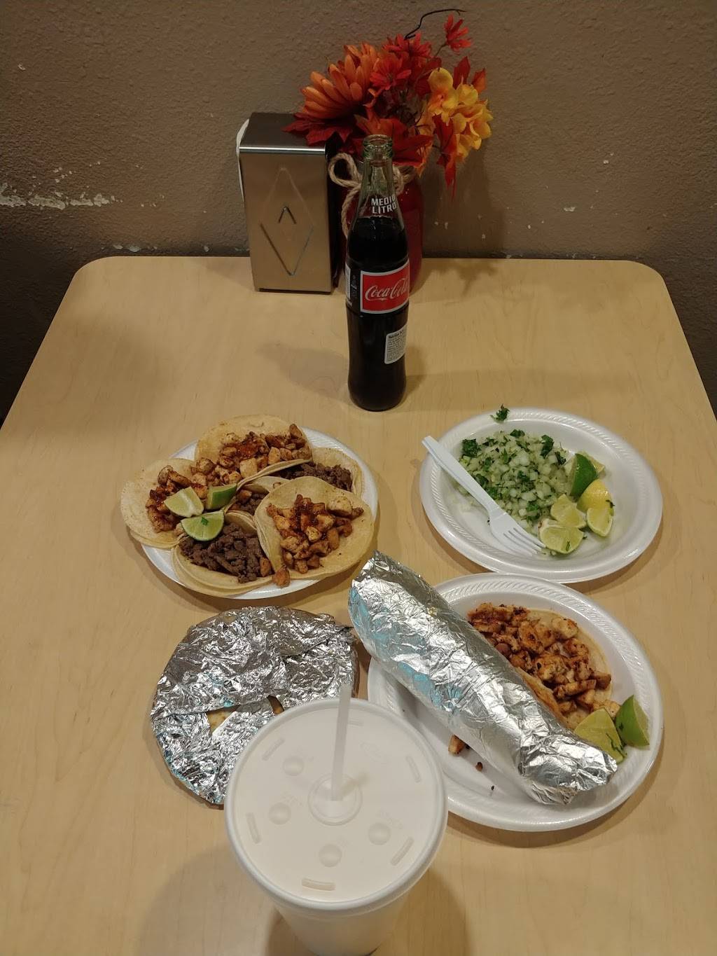 Taco River | restaurant | 7195 Federal Blvd, Westminster, CO 80030, USA | 3039532010 OR +1 303-953-2010