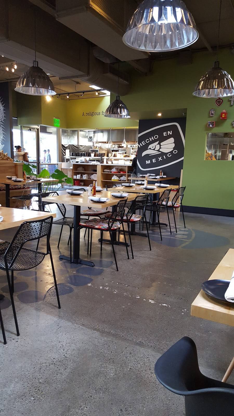 Mesa Mercado | restaurant | 6241 Fair Oaks Blvd, Carmichael, CA 95608, USA | 9162834081 OR +1 916-283-4081