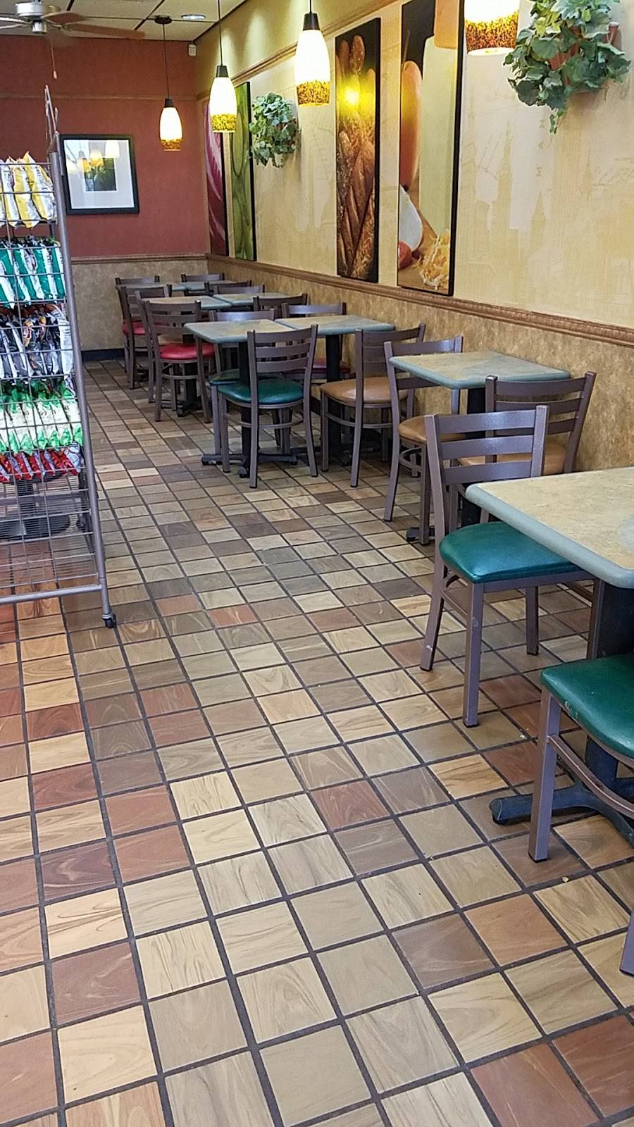Subway | restaurant | 1918 9th Ave, Port Arthur, TX 77642, USA | 4099826496 OR +1 409-982-6496