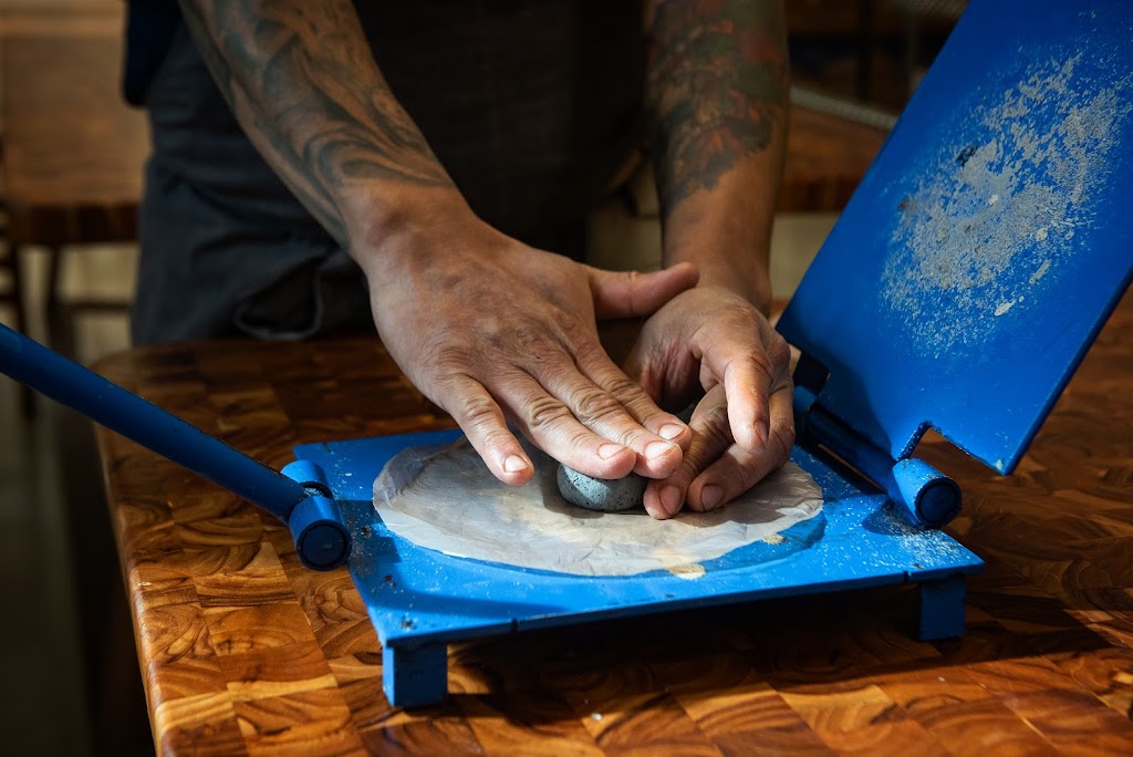 Alebrije Tacos | restaurant | 413 Houston St suite B, Nashville, TN 37203, USA | 6159169684 OR +1 615-916-9684