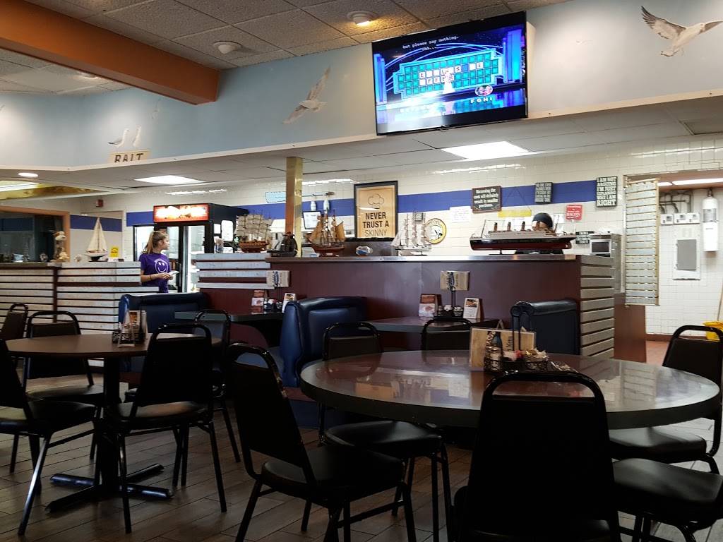 Great Lakes Family Restaurant | restaurant | 5834 Highland Rd, Waterford Twp, MI 48327, USA | 2487421846 OR +1 248-742-1846