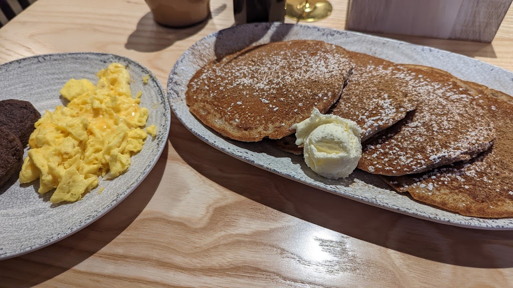 The Pancake Pantry - Nashville | restaurant | 220 Molloy St, Nashville, TN 37201, USA | 6153839026 OR +1 615-383-9026