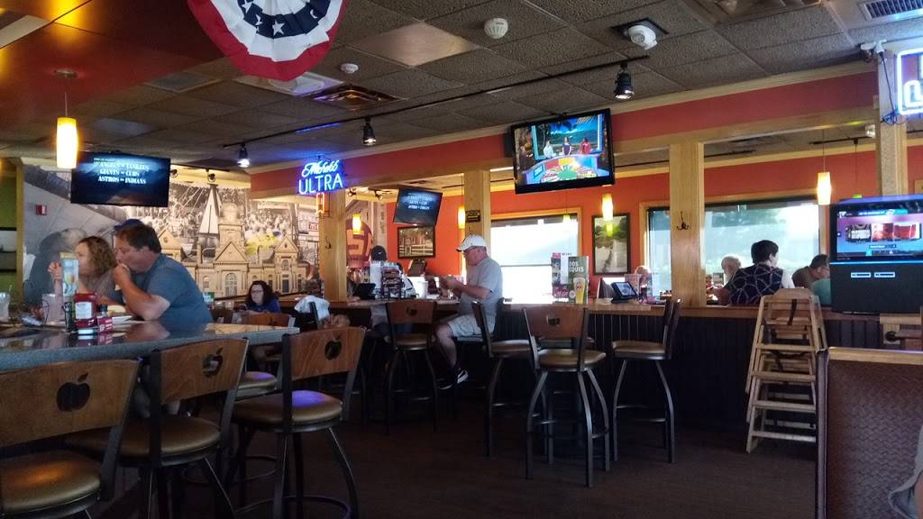 Applebees Grill + Bar | restaurant | 2531 Tiffin Ave, Findlay, OH 45840, USA | 4194259955 OR +1 419-425-9955