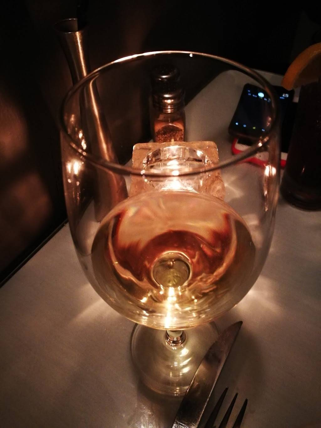 Manta Rey Restaurant | restaurant | 9240 Castillo Dr, San Simeon, CA 93452, USA | 8059241032 OR +1 805-924-1032