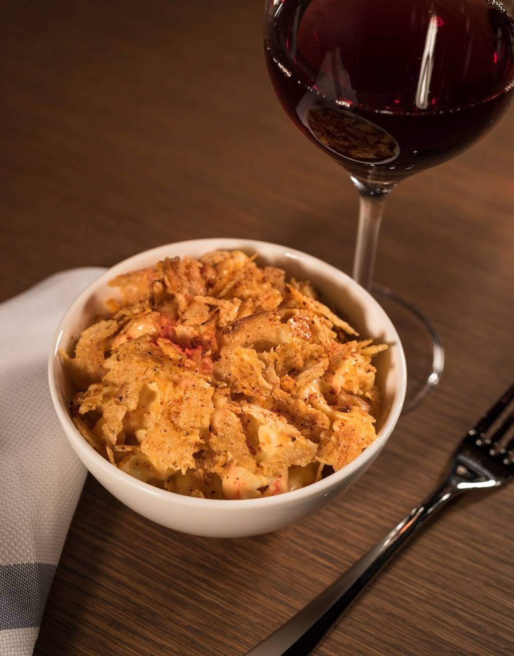 Hu. Diner | restaurant | 3 S Main St, Memphis, TN 38103, USA | 9013331224 OR +1 901-333-1224