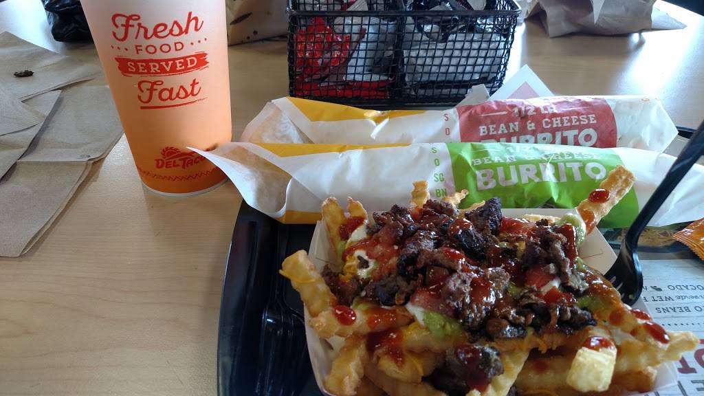 Del Taco | meal takeaway | 4053 Grand Ave, Chino, CA 91710, USA | 9096131582 OR +1 909-613-1582