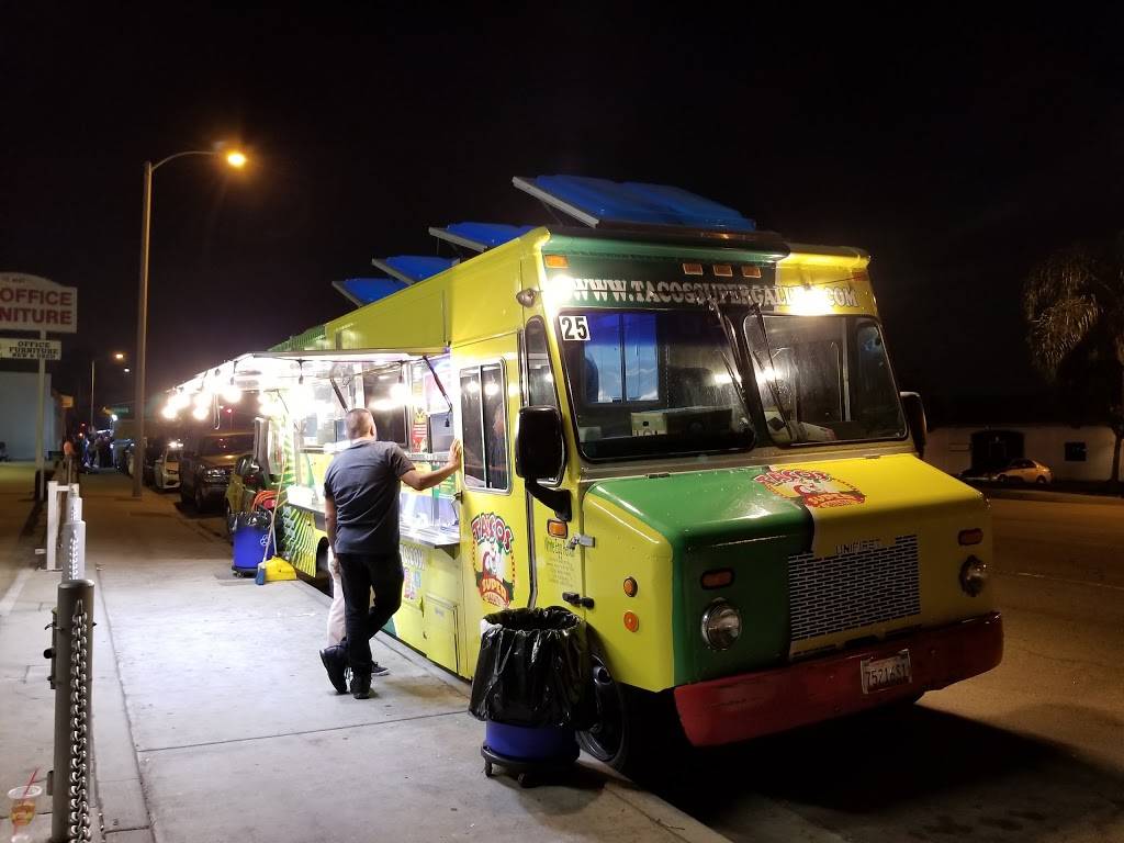 Tacos Super "Gallito" | restaurant | 142 W Central Ave, Santa Ana, CA 92707, USA | 7146005318 OR +1 714-600-5318