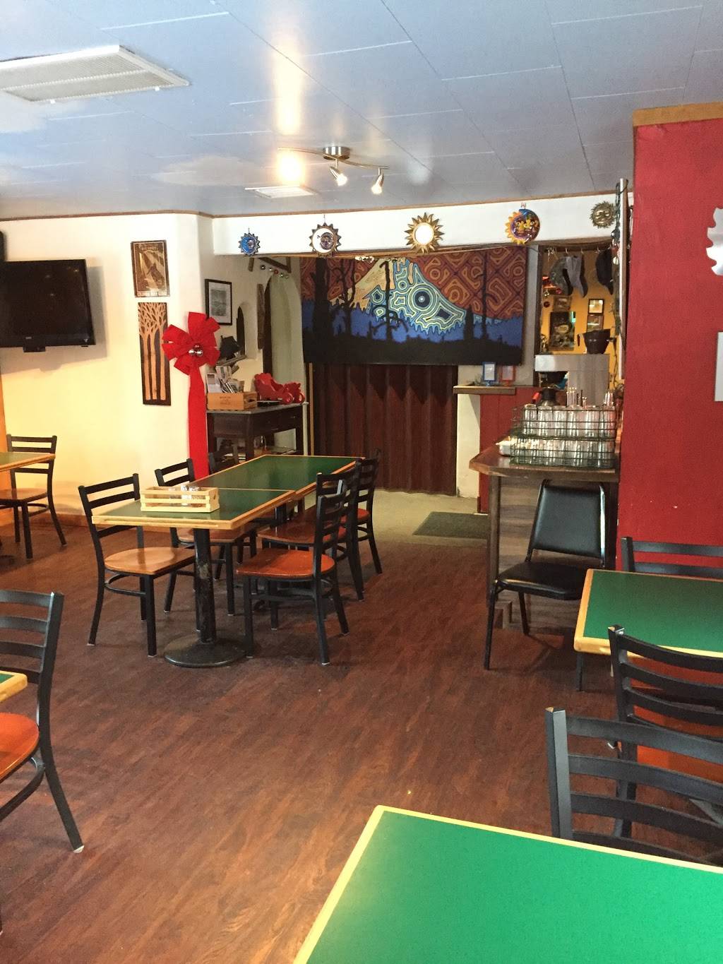 Saw Tooth Roadhouse | night club | 4780 OR-35, Hood River, OR 97031, USA | 5413542511 OR +1 541-354-2511