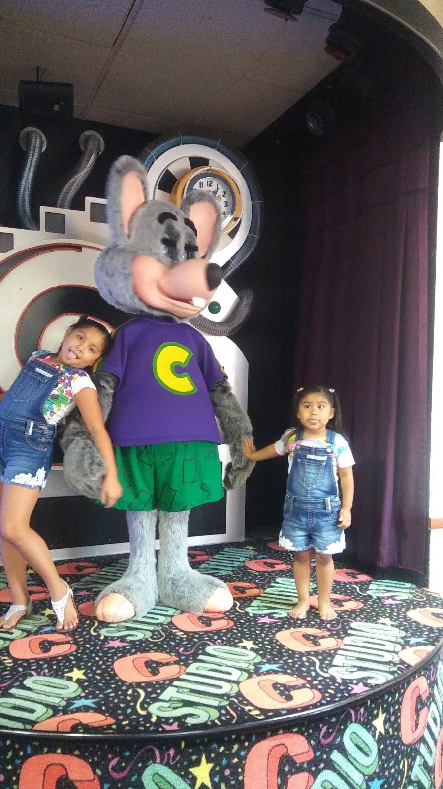 Chuck E. Cheeses | restaurant | 1275 N Dupont Hwy, Dover, DE 19901, USA | 3027369881 OR +1 302-736-9881