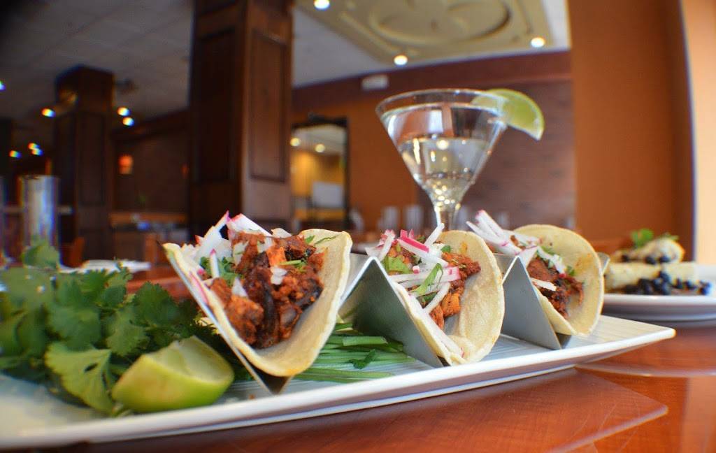 La Calle Restaurant | restaurant | 10 South St, Baltimore, MD 21202, USA | 6673122964 OR +1 667-312-2964