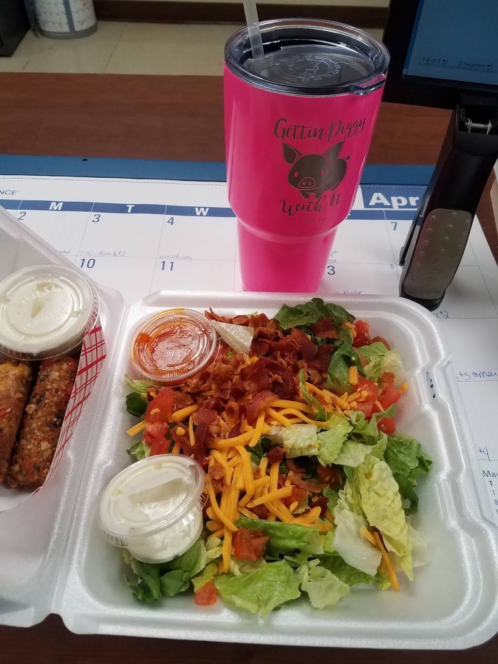 Spud Hut | meal takeaway | 518 W Broadway St, Princeton, IN 47670, USA | 8126350258 OR +1 812-635-0258