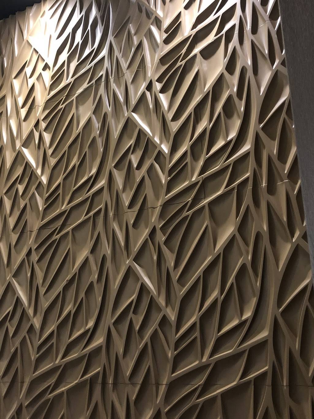 Kabuto Sushi & Hibachi | restaurant | 1 Choice Hotels Cricle R200, Rockville, MD 20850, USA | 3019787923 OR +1 301-978-7923