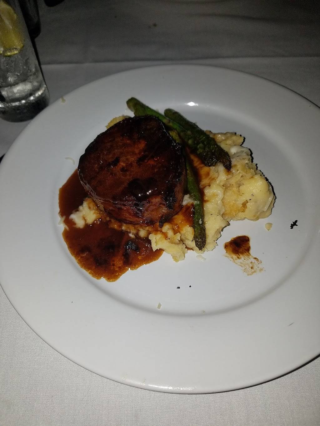 Augustine Inn Seafood & Chop House | restaurant | 1919 St Augustine Rd, Middletown, DE 19709, USA | 3024641106 OR +1 302-464-1106