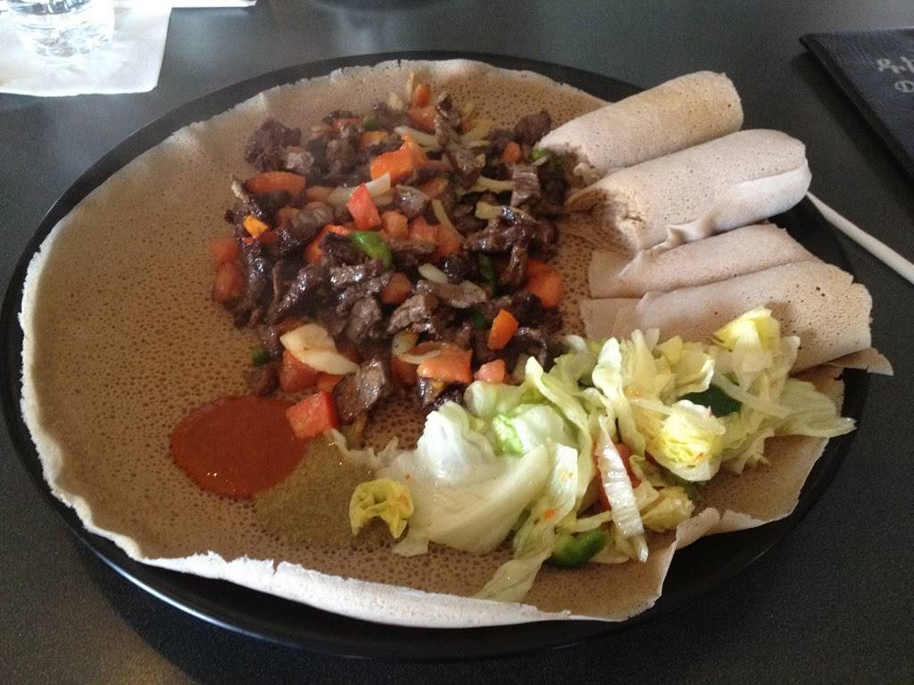 Hannas Ethiopian Restaurant | restaurant | 2700 Cedar Creek Ln, Denton, TX 76210, USA | 4696719132 OR +1 469-671-9132