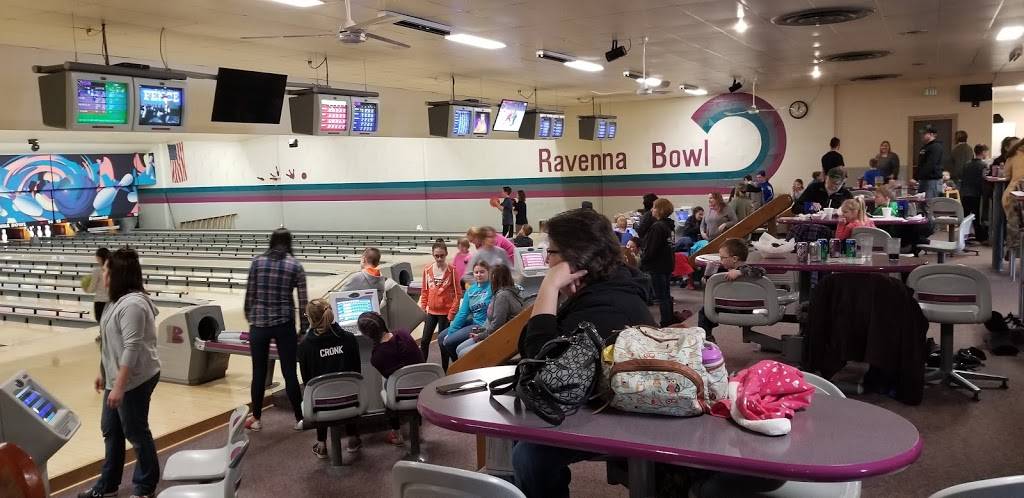 Kats Alley and Tomahawk Lanes | restaurant | 2915 S Slocum Rd, Ravenna, MI 49451, USA | 2318532275 OR +1 231-853-2275