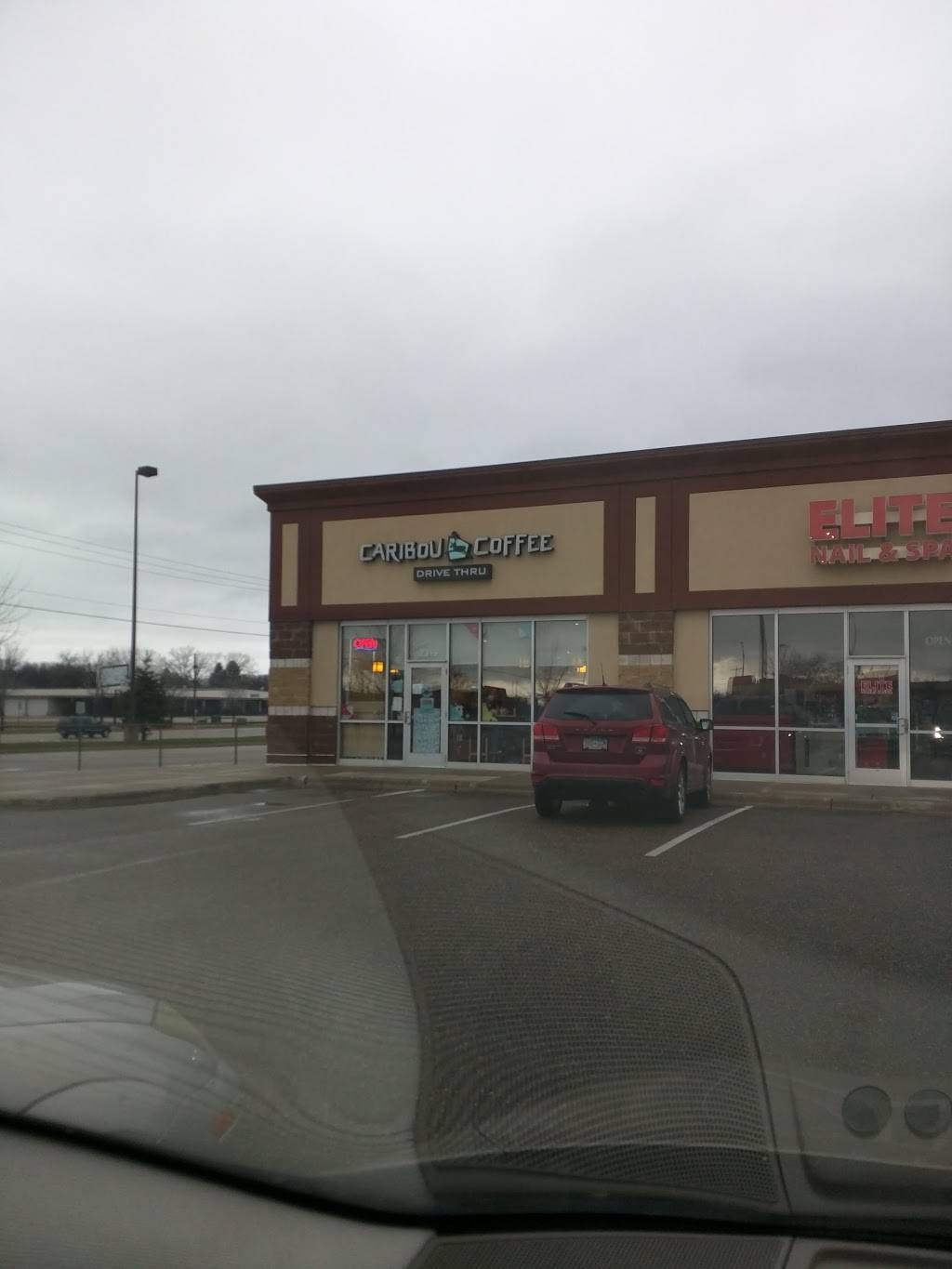 Caribou Coffee | cafe | 2319 1st St S Suite 100, Willmar, MN 56201, USA | 3202358159 OR +1 320-235-8159