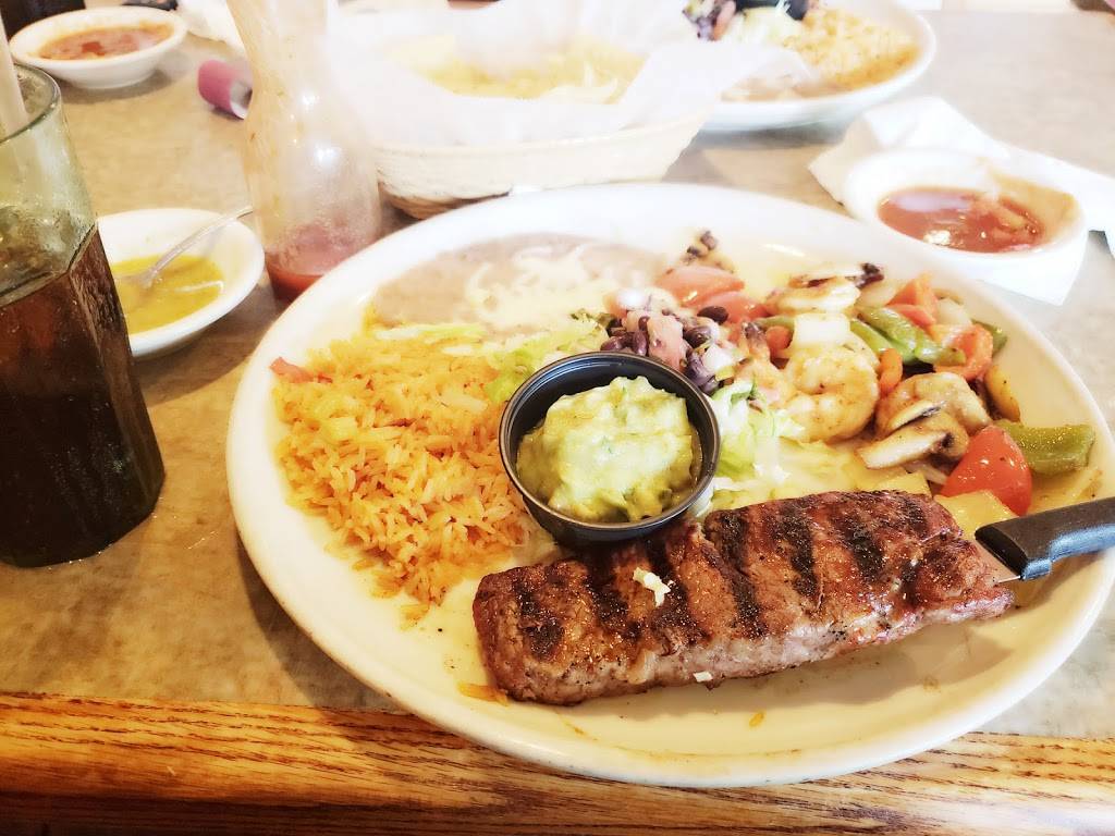 Acapulcos | restaurant | 500 Boston-Providence Turnpike, Norwood, MA 02062, USA | 7817624440 OR +1 781-762-4440