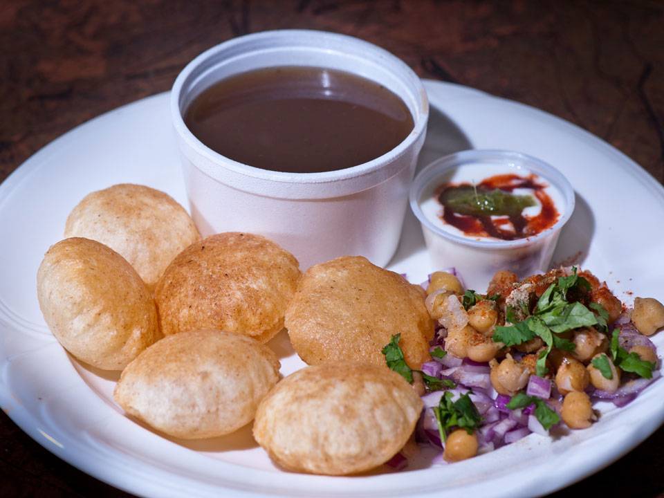 Bangali Sweets & Restaurant | restaurant | 12 Milvan Dr, North York, ON M9L 1Z2, Canada | 4167409566 OR +1 416-740-9566