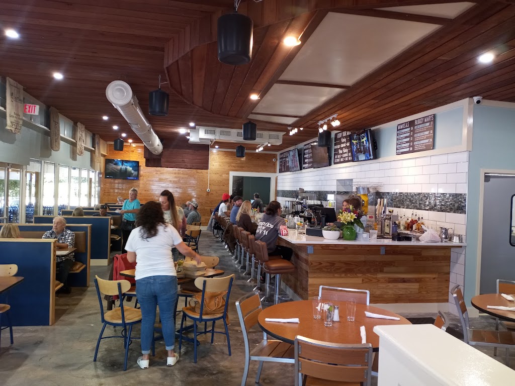 Dills & Camp | restaurant | 1234 Camp Rd, Charleston, SC 29412, USA | 8437626268 OR +1 843-762-6268