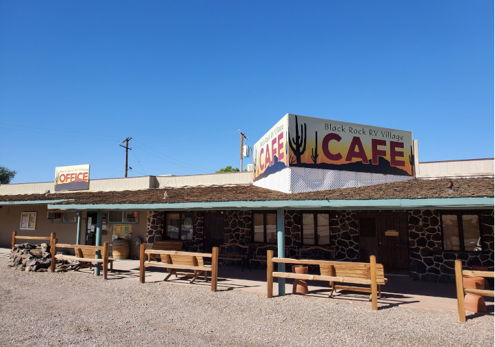 Black Rock Cafe | restaurant | 46751 US-60, Salome, AZ 85348, USA | 9289274280 OR +1 928-927-4280