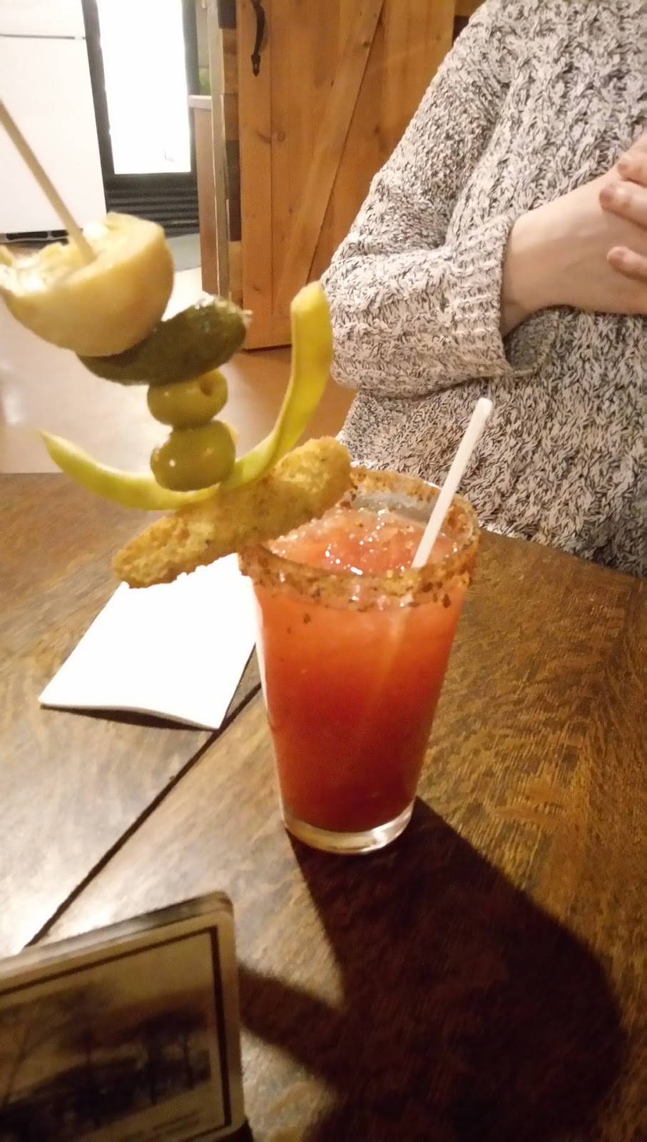 Walkerville Eatery | restaurant | 911 Walker Rd, Windsor, ON N8Y 2N6, Canada | 2262219969 OR +1 226-221-9969