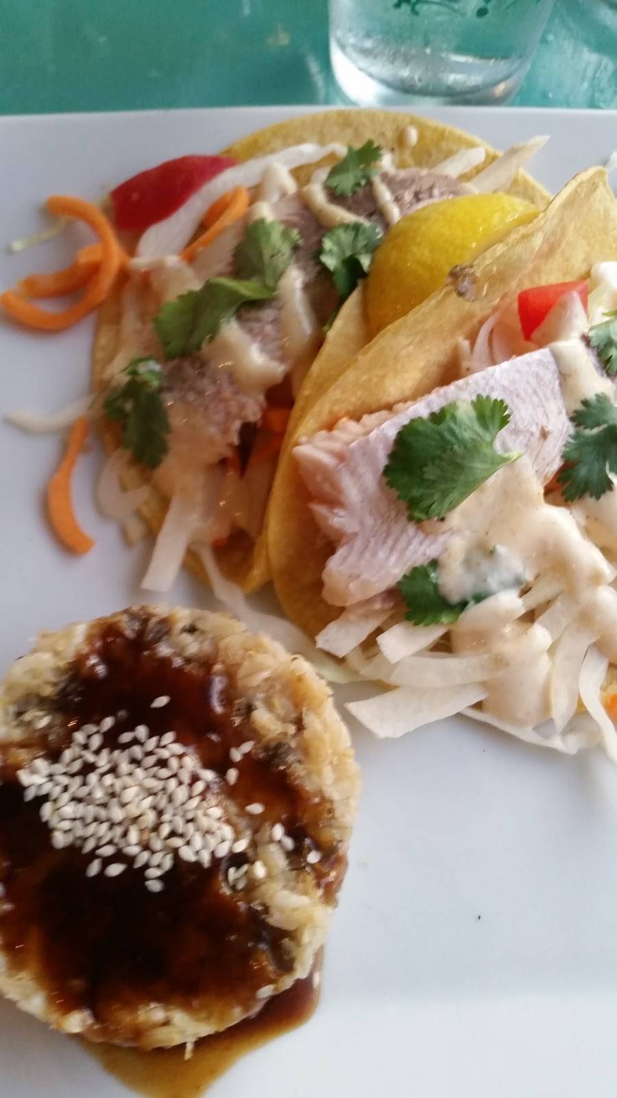 The Harbor View Grill | restaurant | 7821 Horseshoe Bay Rd, Egg Harbor, WI 54209, USA | 9208685064 OR +1 920-868-5064