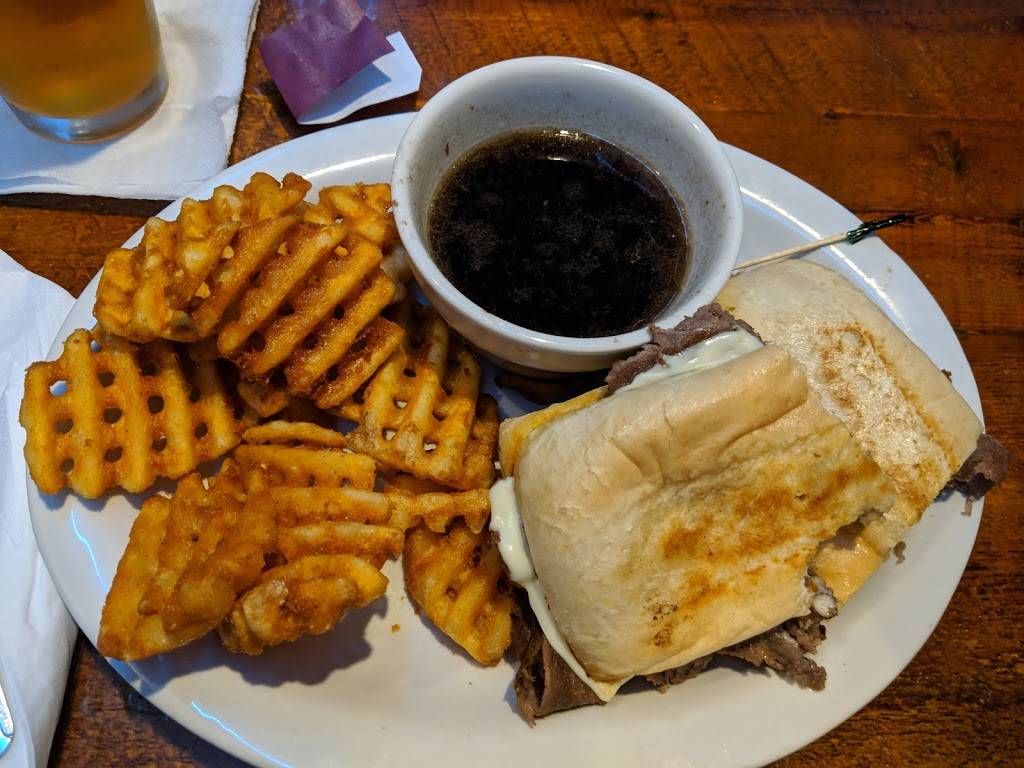 Moonraker Restaurant & Lounge | restaurant | 14490 Beadle Lake Road, (I-94, Exit 100), Battle Creek, MI 49014, USA | 2699627779 OR +1 269-962-7779